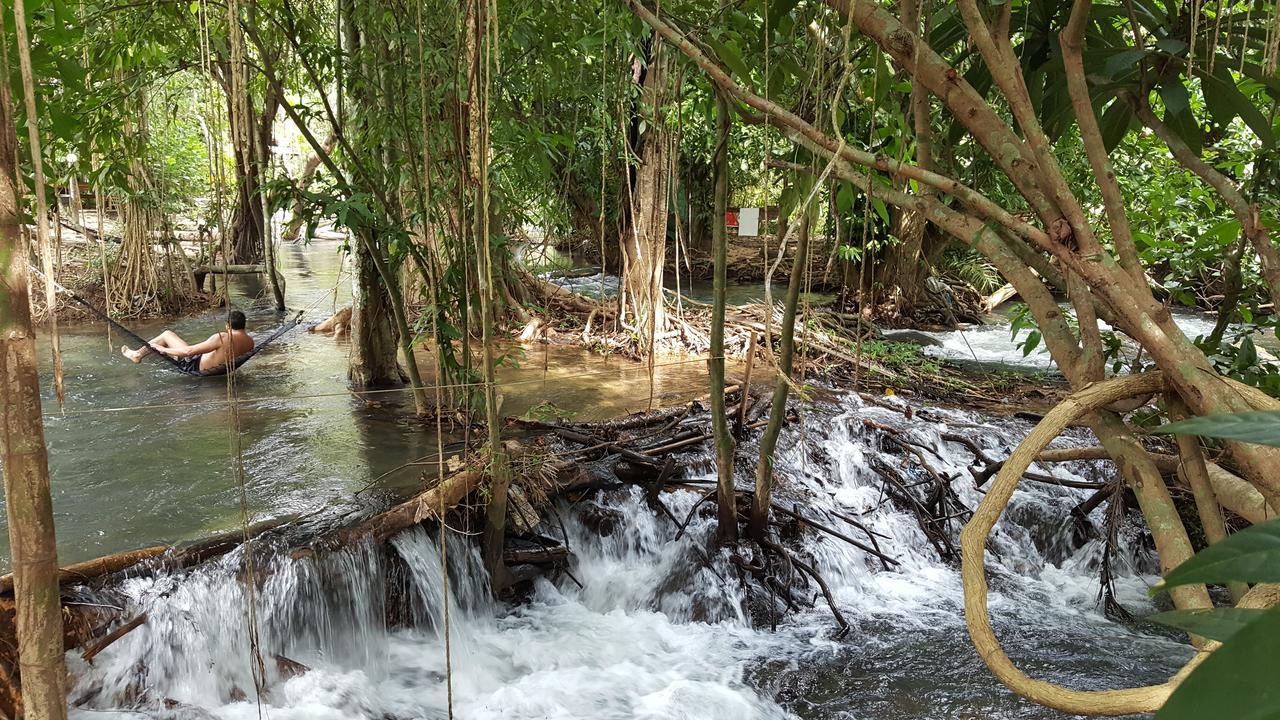 Hug Rimtharn Hotel Ban Khao Klom Luaran gambar