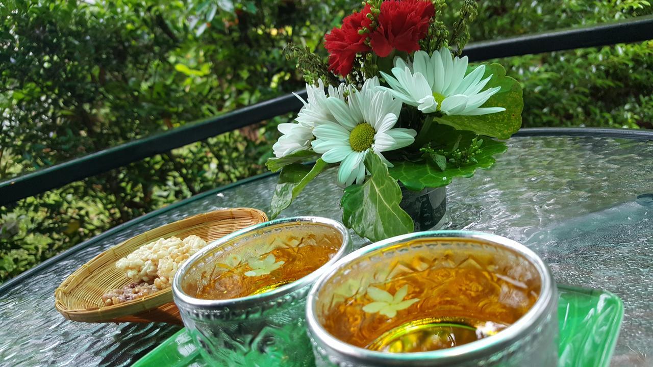 Hug Rimtharn Hotel Ban Khao Klom Luaran gambar