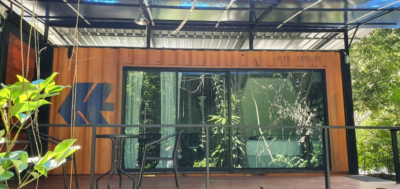 Hug Rimtharn Hotel Ban Khao Klom Luaran gambar