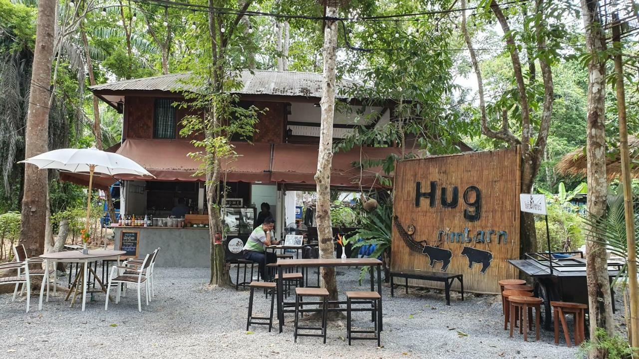 Hug Rimtharn Hotel Ban Khao Klom Luaran gambar