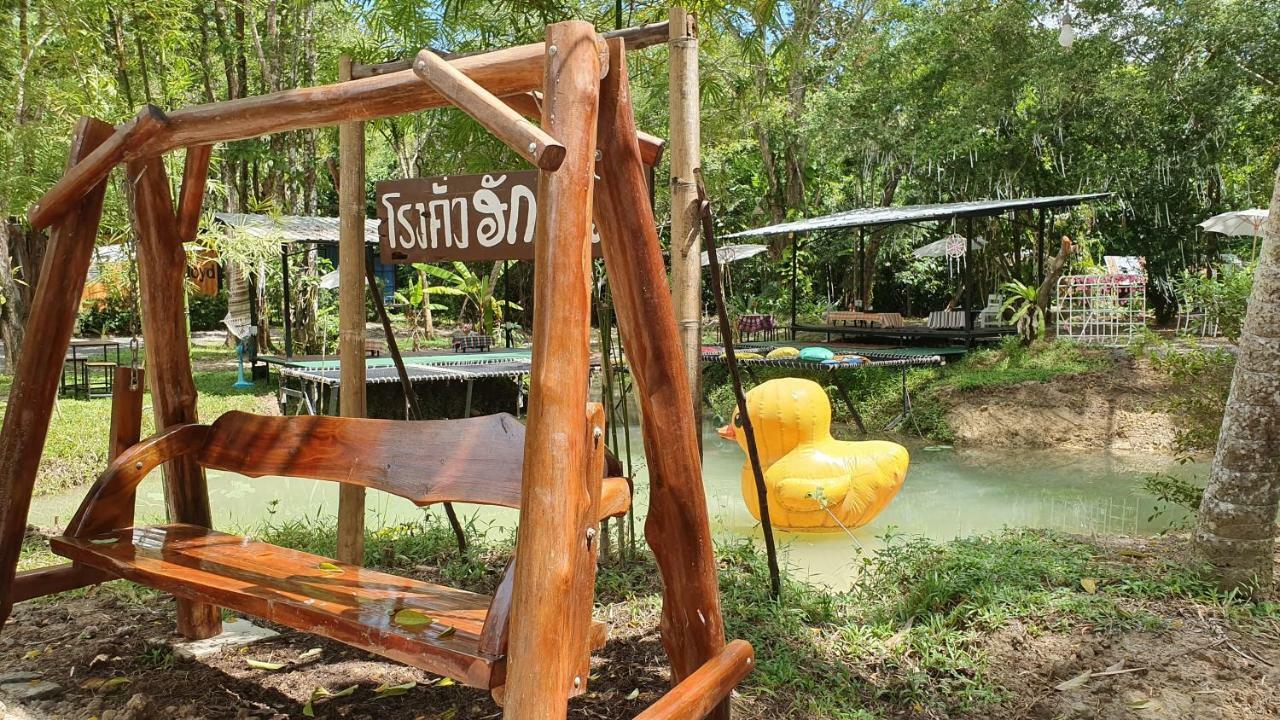 Hug Rimtharn Hotel Ban Khao Klom Luaran gambar